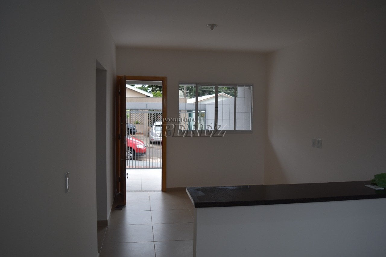 Casa para alugar no Jardim Bandeirantes, região oeste de Londrina