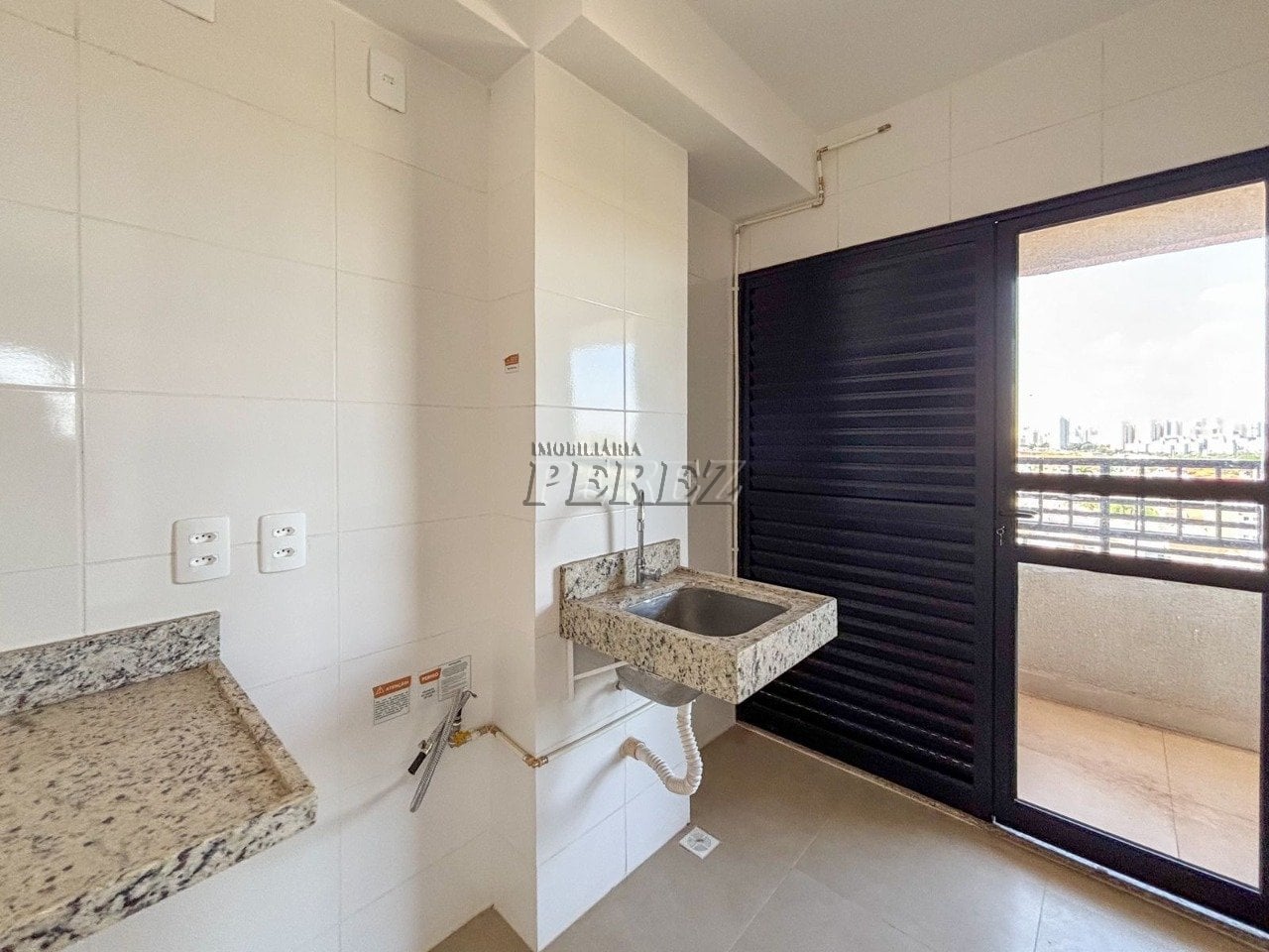 Apartamento à venda no Residencial Le Chalet - Região oeste de Londrina