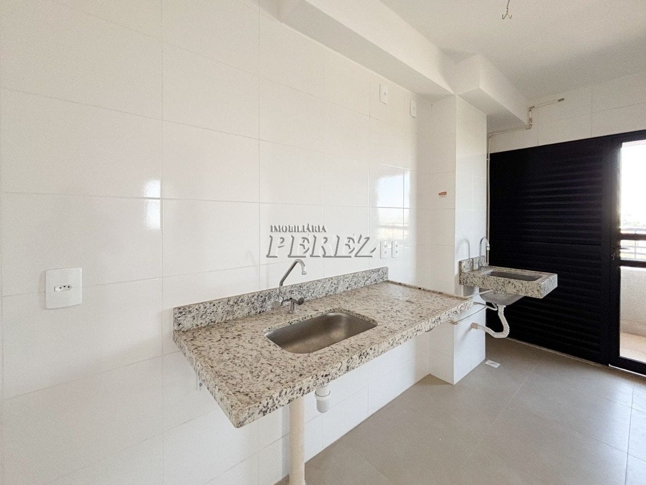 Apartamento à venda no Residencial Le Chalet - Região oeste de Londrina