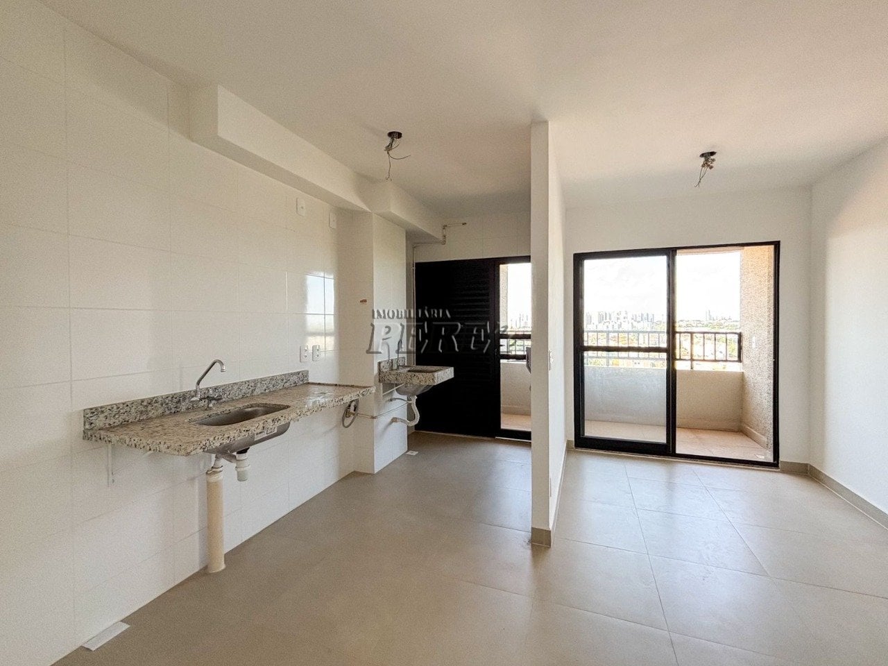 Apartamento à venda no Residencial Le Chalet - Região oeste de Londrina