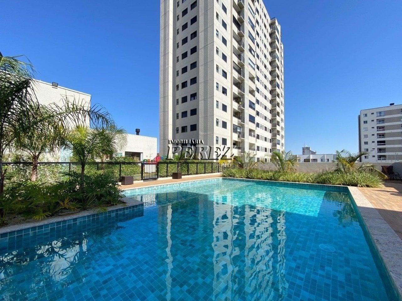 Apartamento à venda no Residencial Le Chalet - Região oeste de Londrina