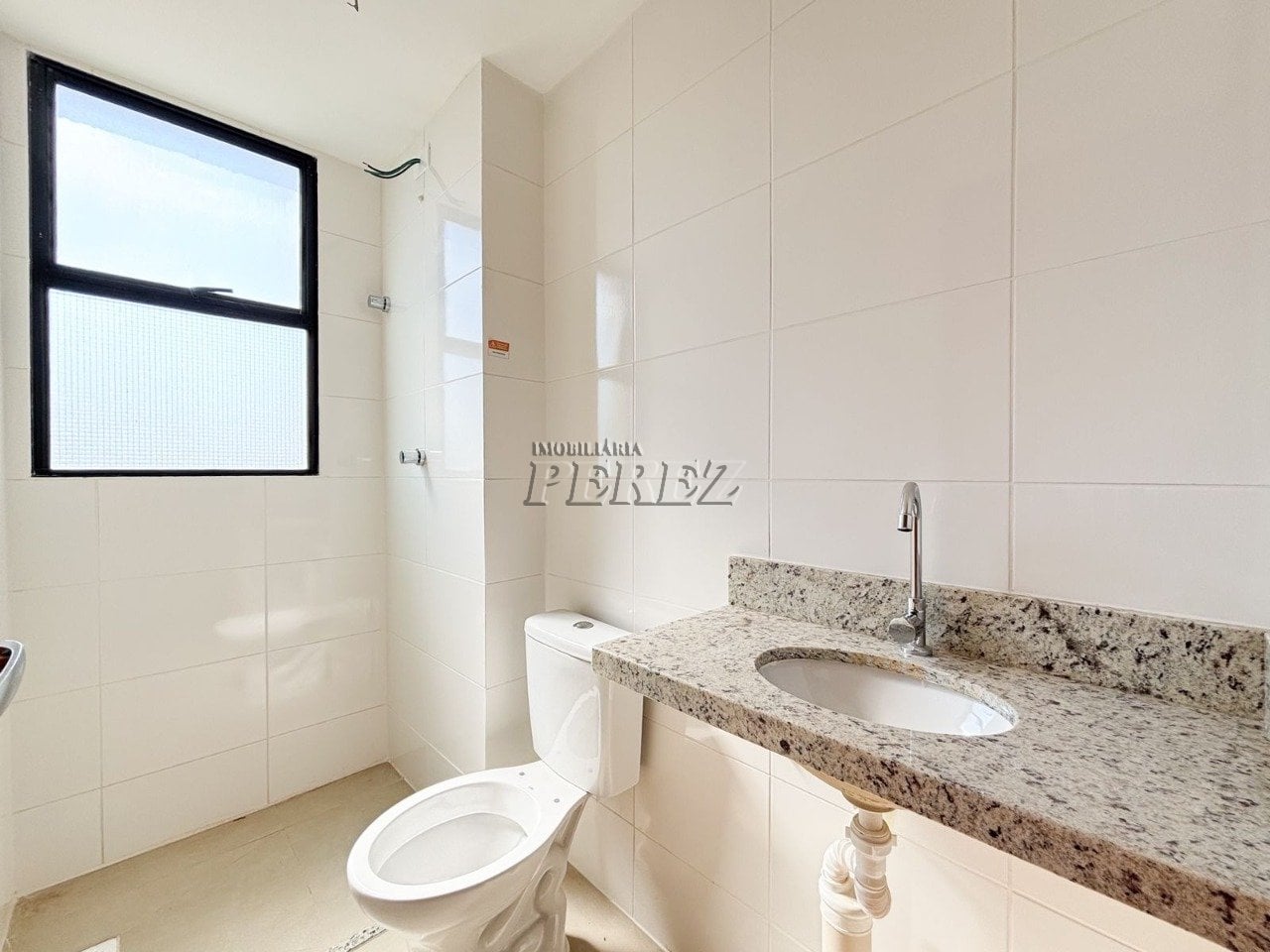 Apartamento à venda no Residencial Le Chalet - Região oeste de Londrina