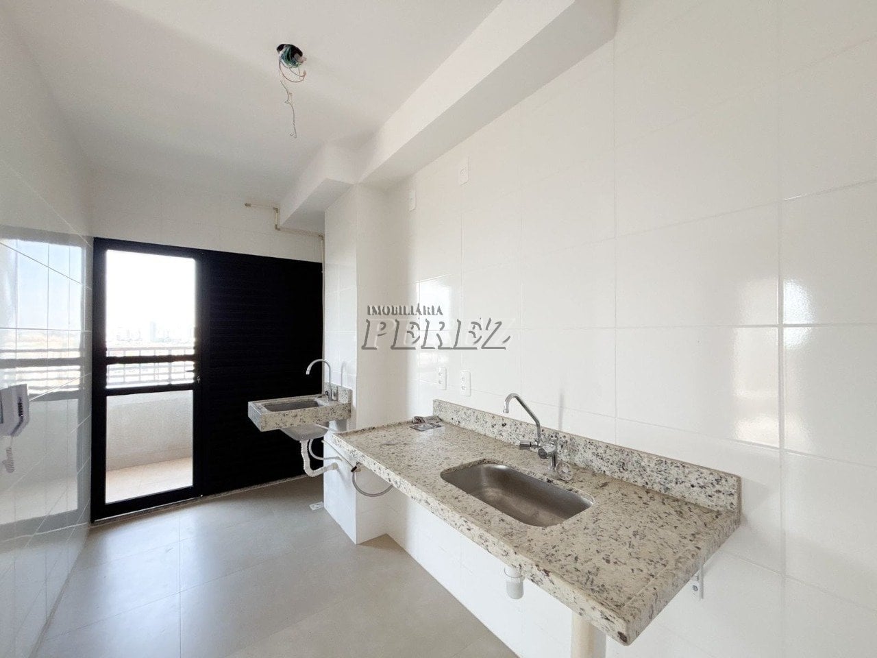 Apartamento à venda no Residencial Le Chalet - Região oeste de Londrina