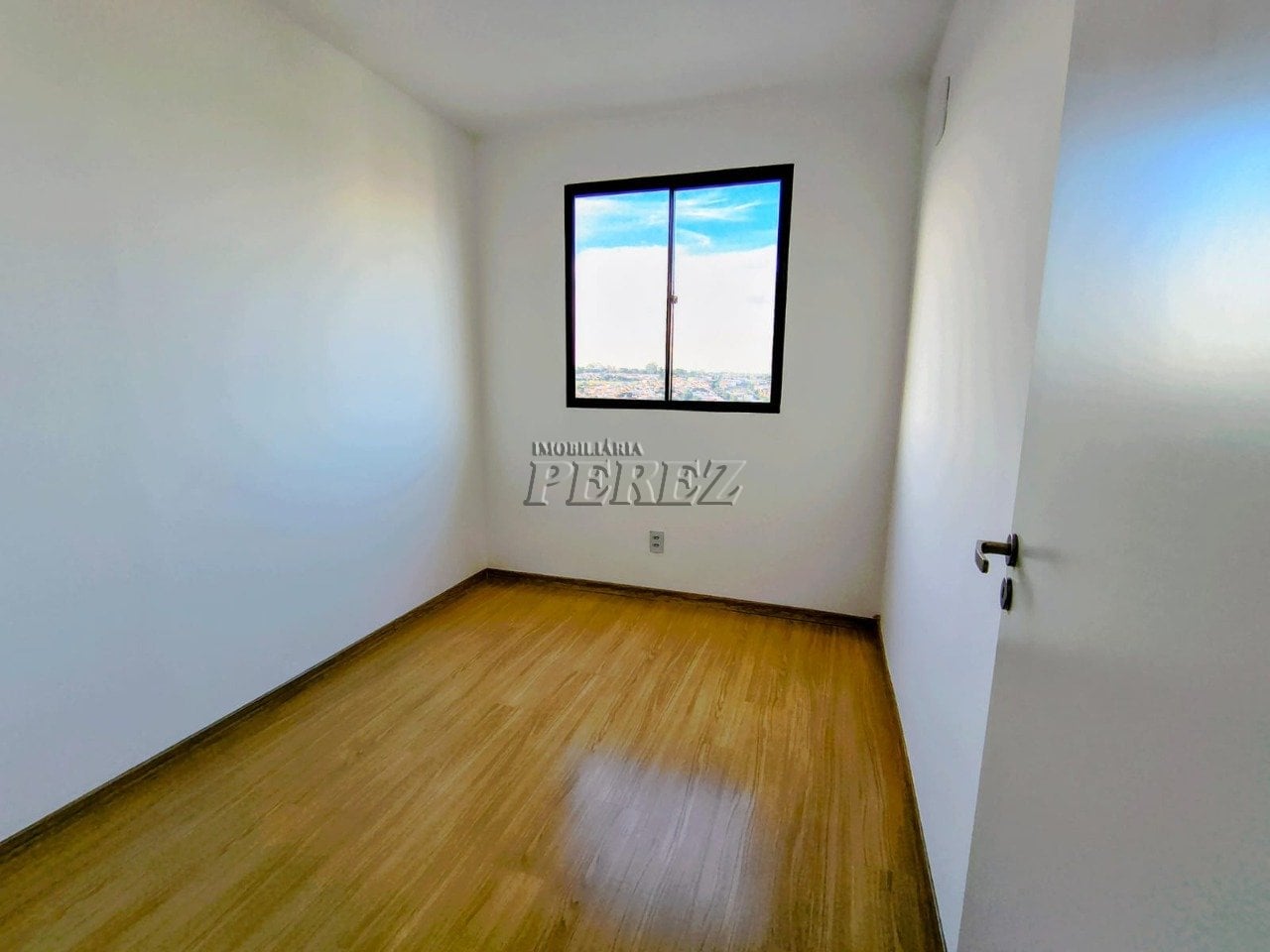 Apartamento à venda no EOS Residence, região sul de Londrina