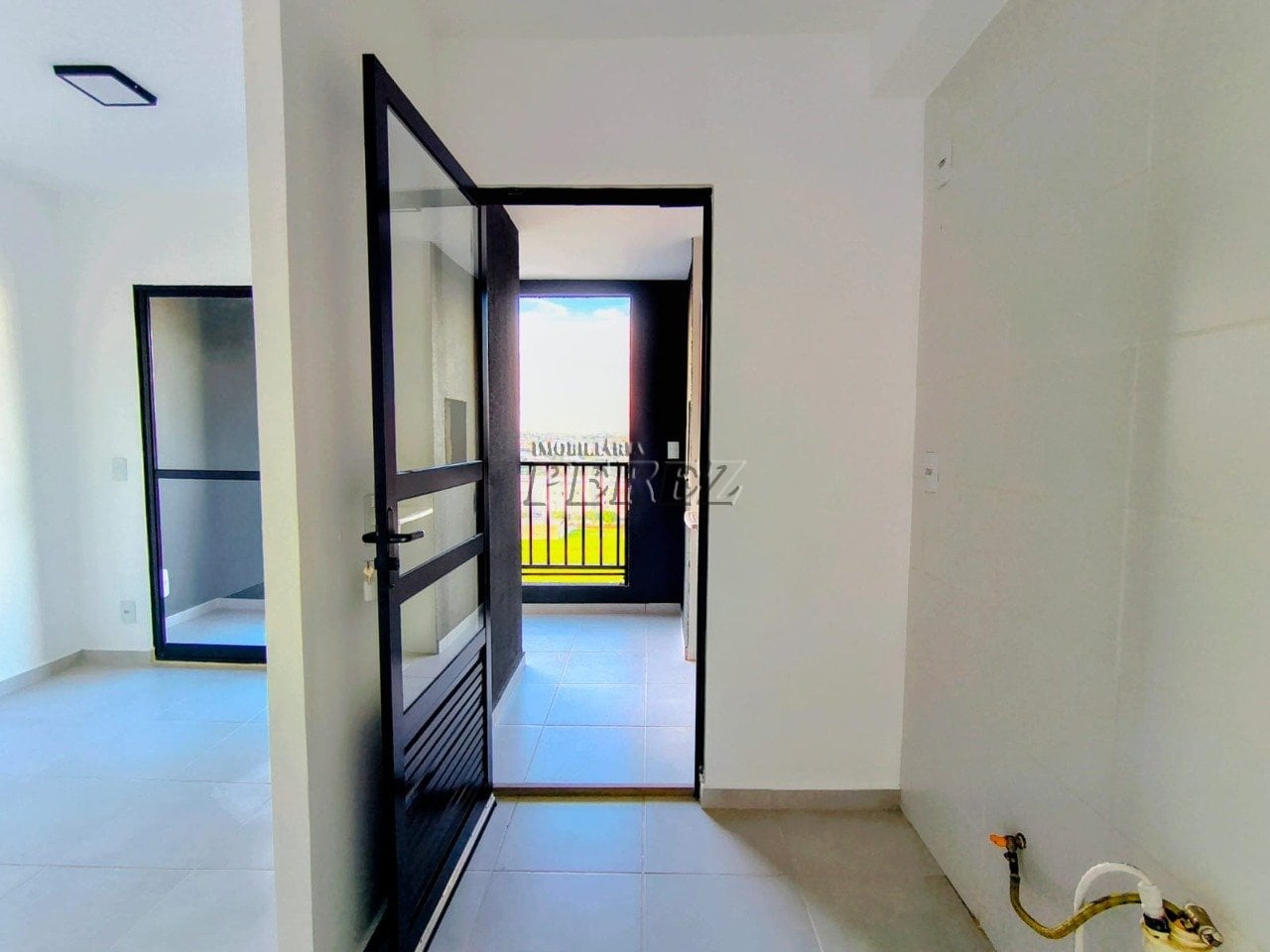 Apartamento à venda no EOS Residence, região sul de Londrina