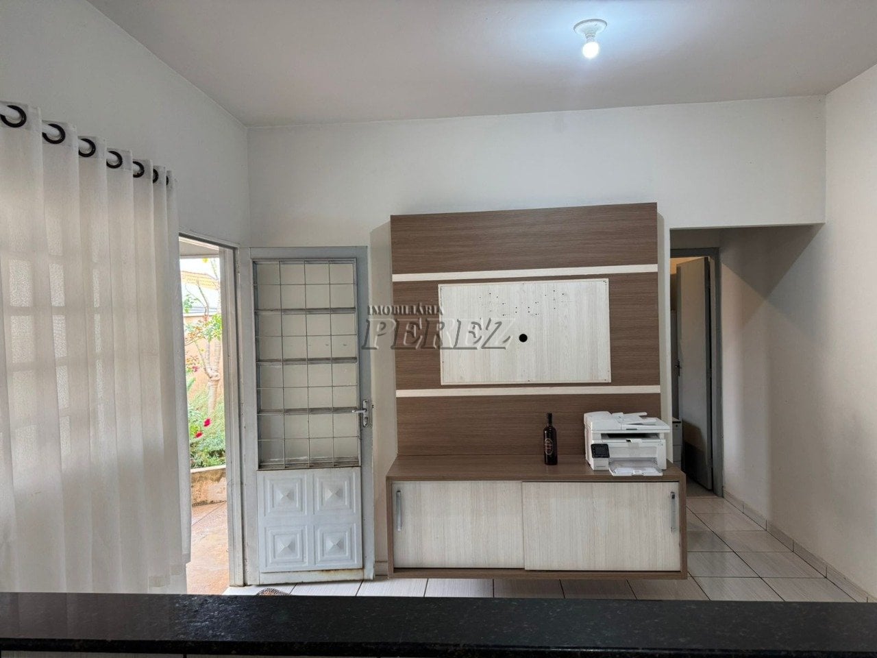 Casa à venda no Jardim Maria Lúcia, região oeste de Londrina