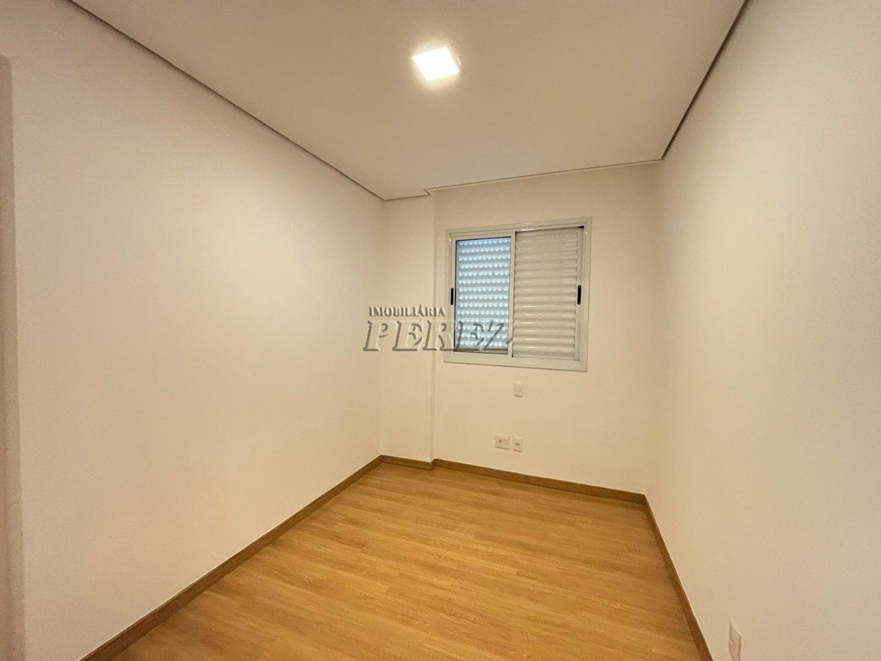 Apartamento à venda e locação no Edifício Vivere Palhano, na região sul de Londrina