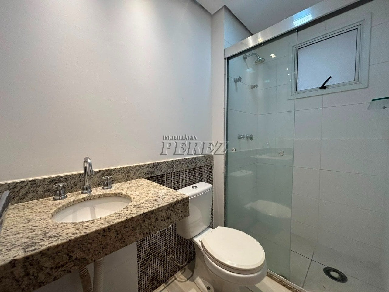 Apartamento à venda e locação no Edifício Vivere Palhano, na região sul de Londrina