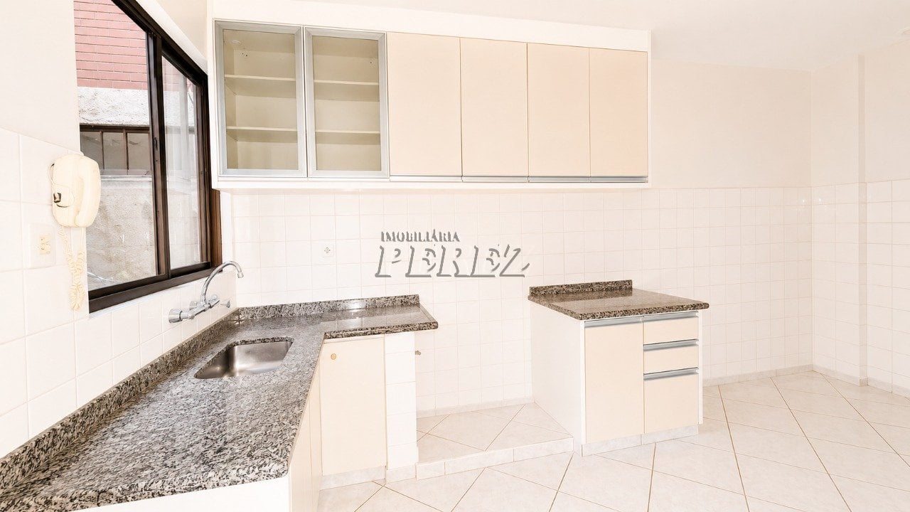 Apartamento para alugar no Edifício Santa Cecília - Centro de Londrina
