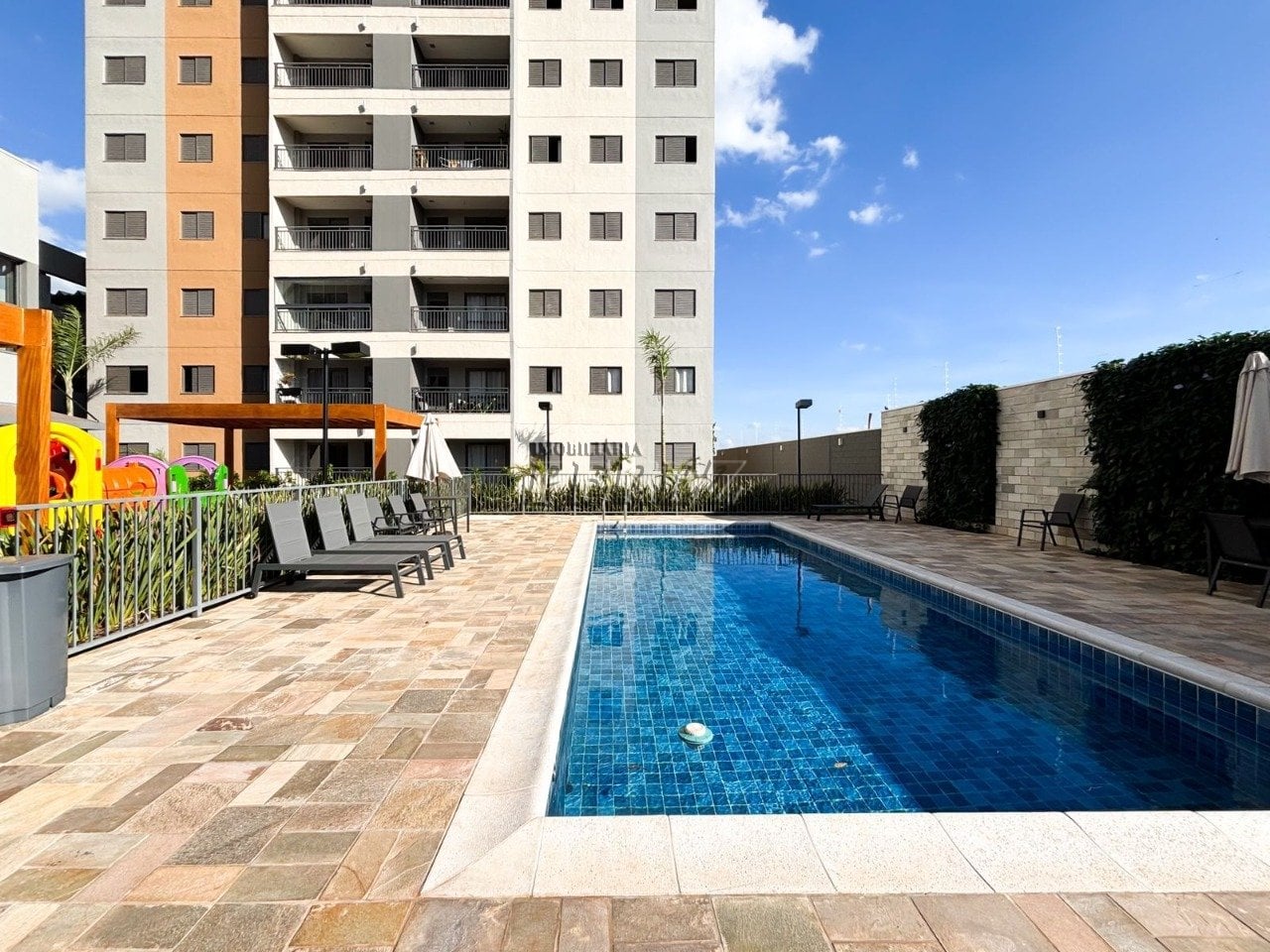 Apartamento a venda na Gleba Palhano - Condomínio Carmel