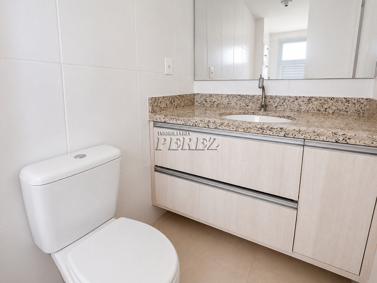 Apartamento para alugar Jardim Shangri-la A, Londrina/PR