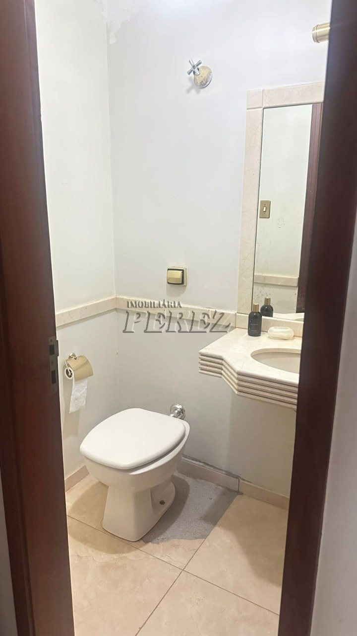 Apartamento à venda no Edifício Santa Mônica - Centro de Londrina