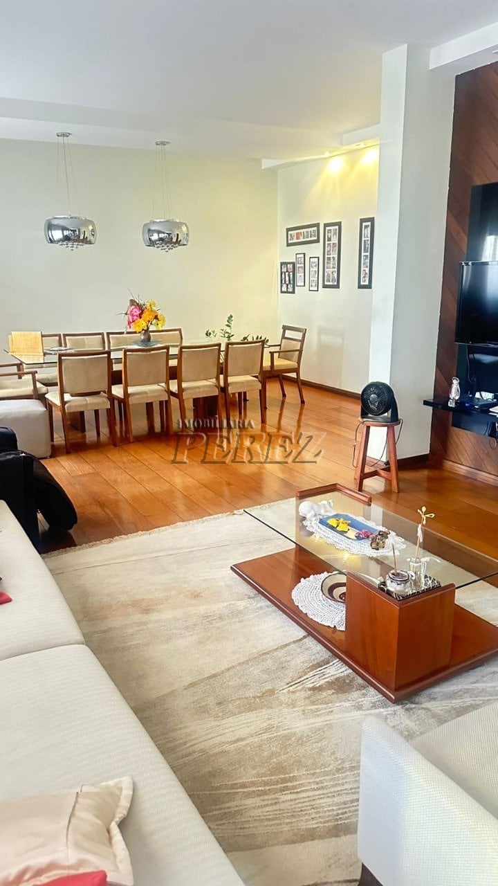 Apartamento à venda no Edifício Santa Mônica - Centro de Londrina
