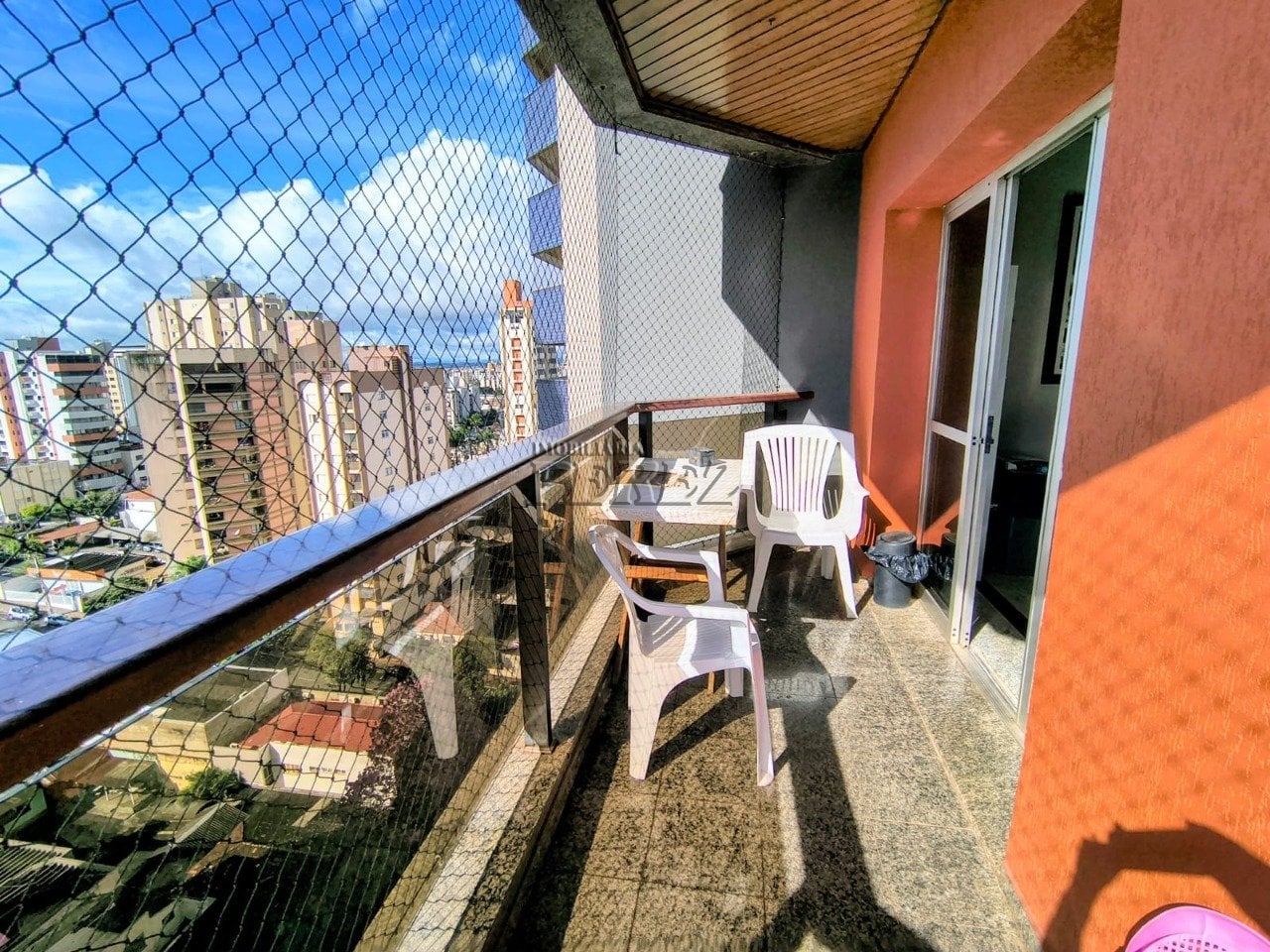 Apartamento à venda no Edifício Concorde - Centro de Londrina