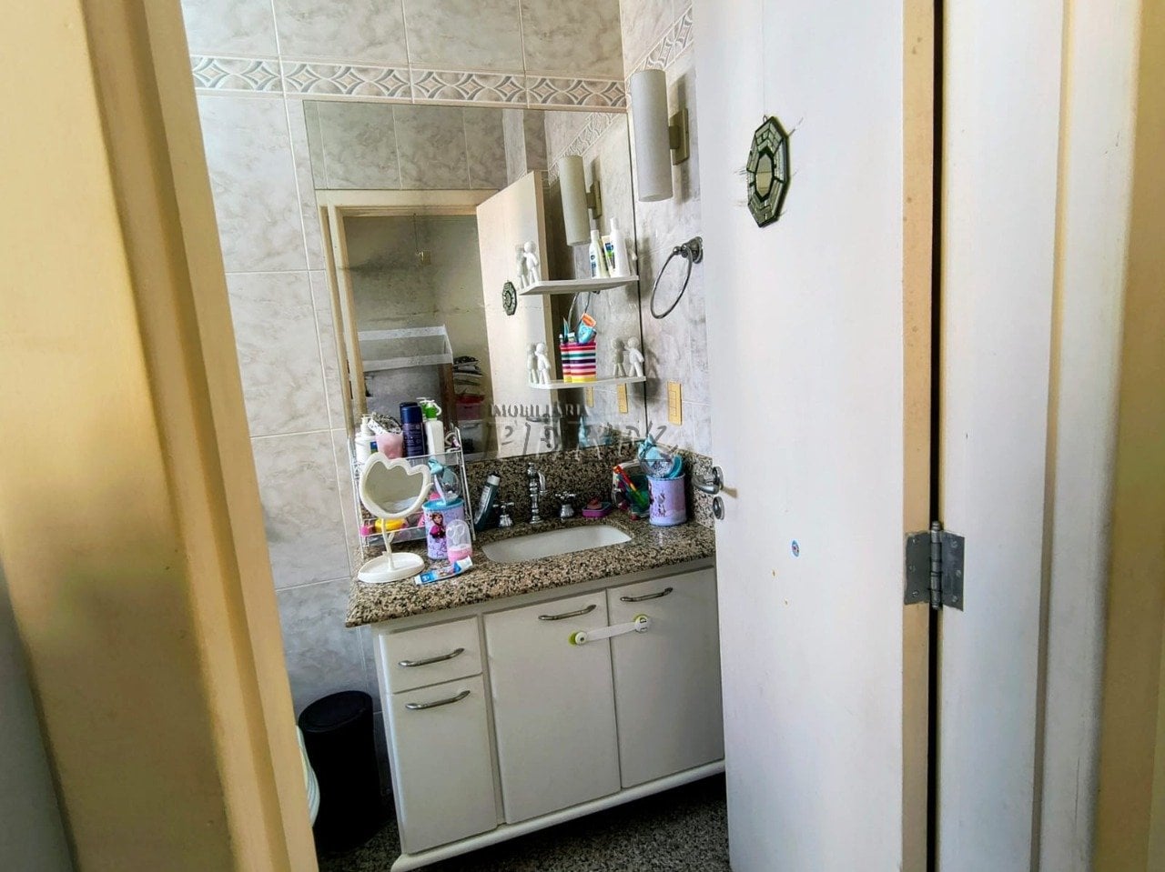 Apartamento à venda no Edifício Concorde - Centro de Londrina
