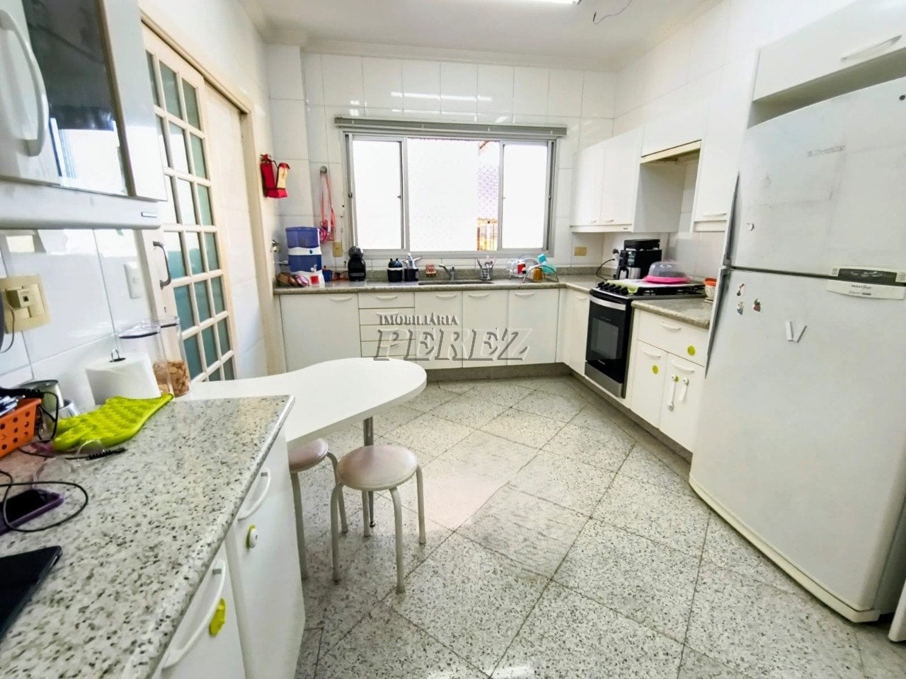Apartamento à venda no Edifício Concorde - Centro de Londrina