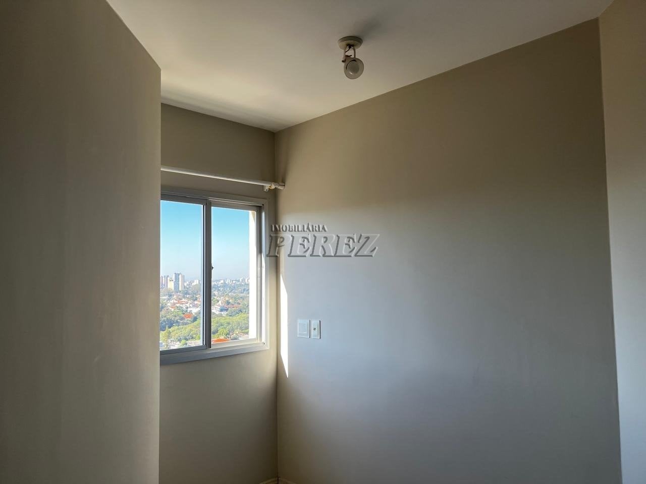 Apartamento à venda no Edifício Ilha de Malta - Centro de Londrina