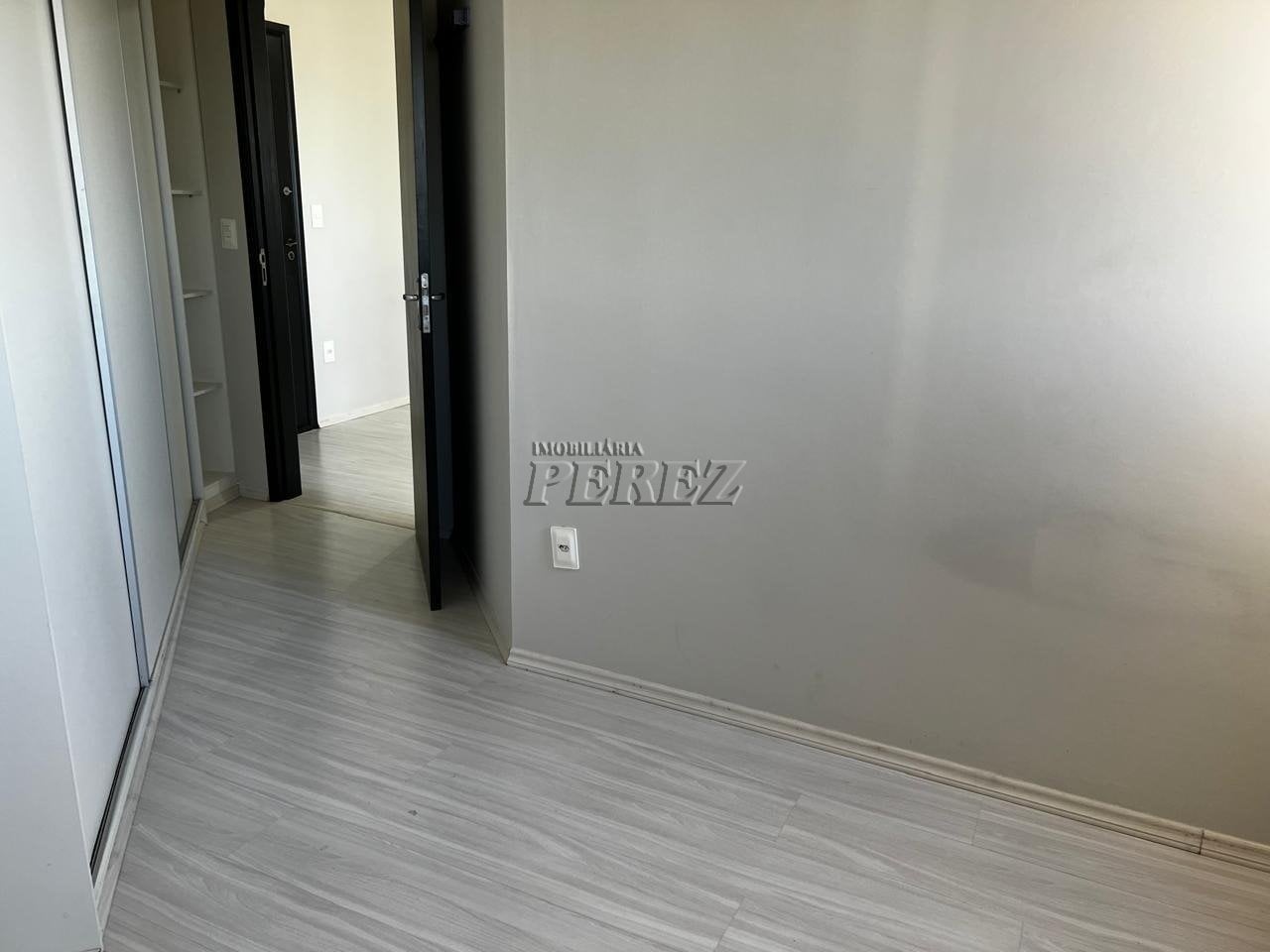 Apartamento à venda no Edifício Ilha de Malta - Centro de Londrina