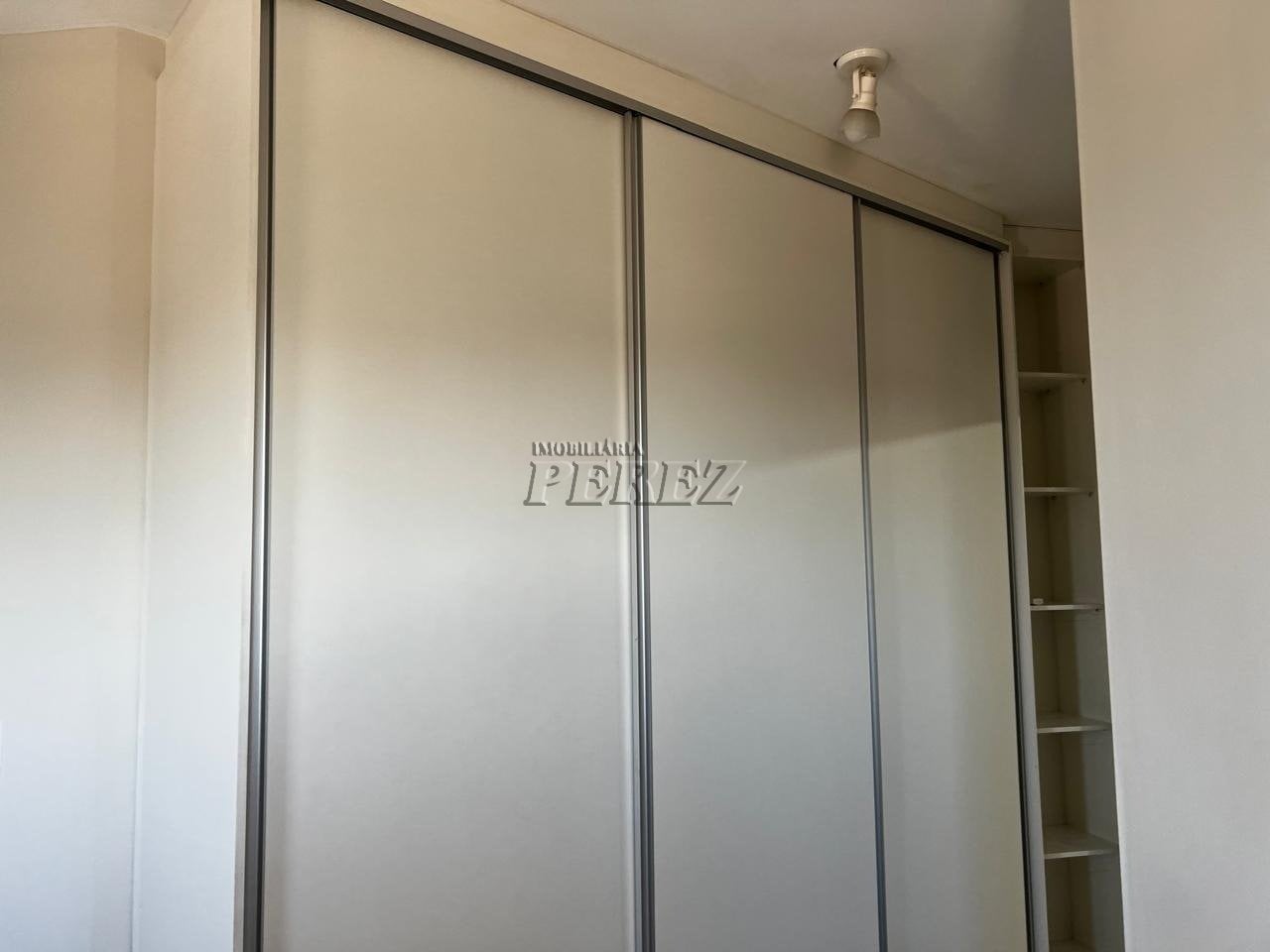Apartamento à venda no Edifício Ilha de Malta - Centro de Londrina