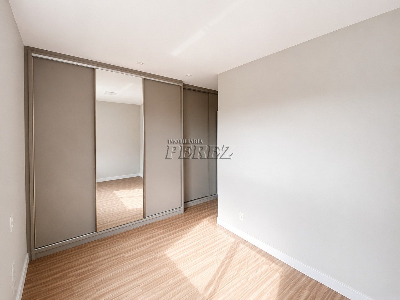 Apartamento para alugar na Gleba Palhano - Condominio Freedom Palhano
