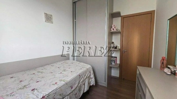 Apartamento à venda no Torres da Inglaterra no Vale dos Tucanos, região sul de Londrina