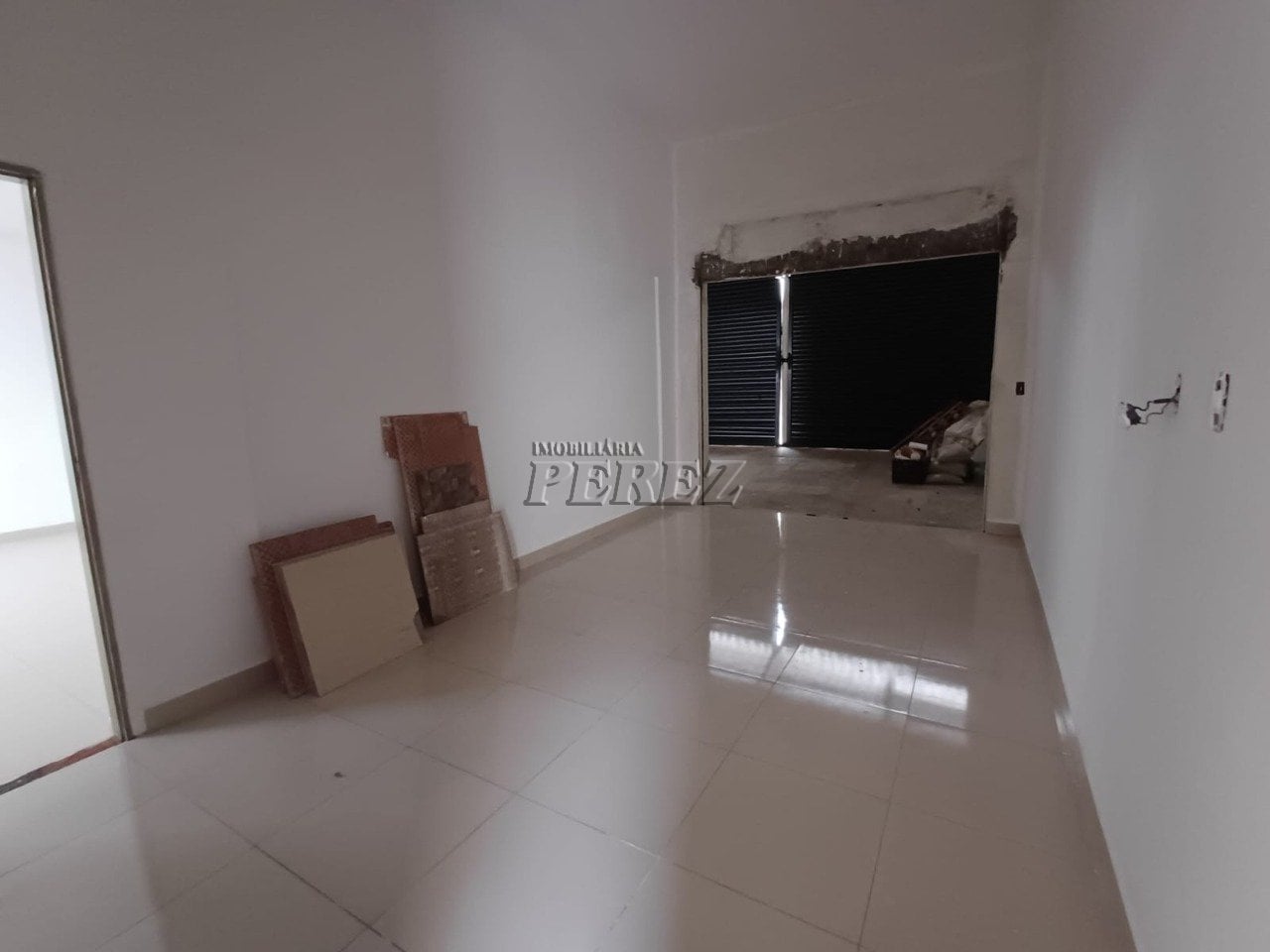 Sala comercial para alugar na região oeste de Londrina - Bandeirantes