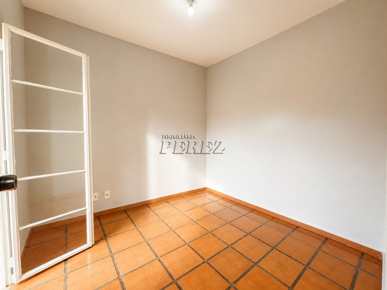 Casa para alugar na região leste de Londrina - Dom Pedro I