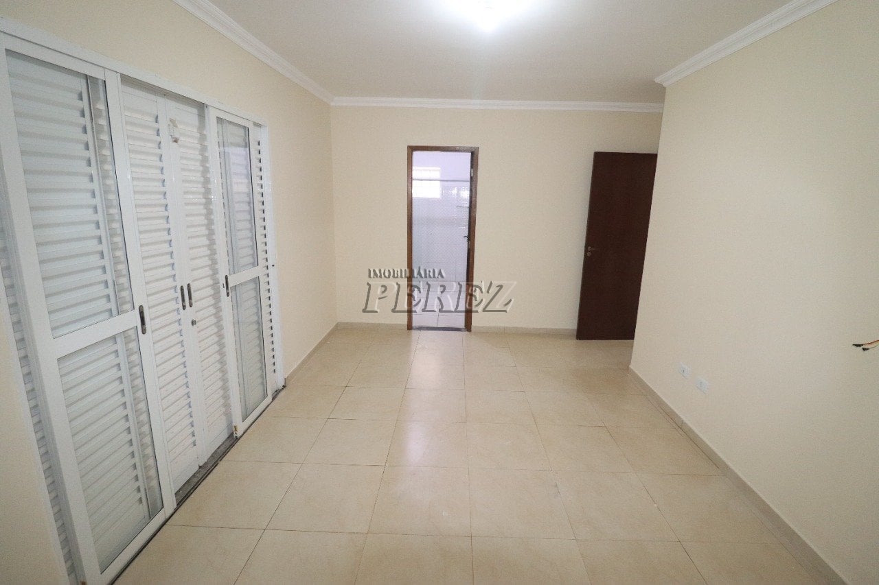 Casa à venda no Jardim do Leste, região leste de Londrina