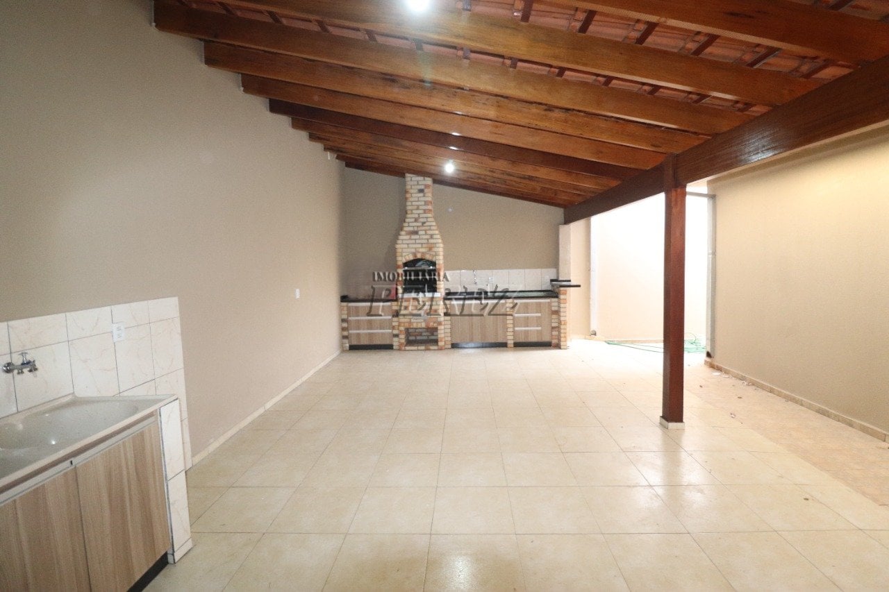 Casa à venda no Jardim do Leste, região leste de Londrina
