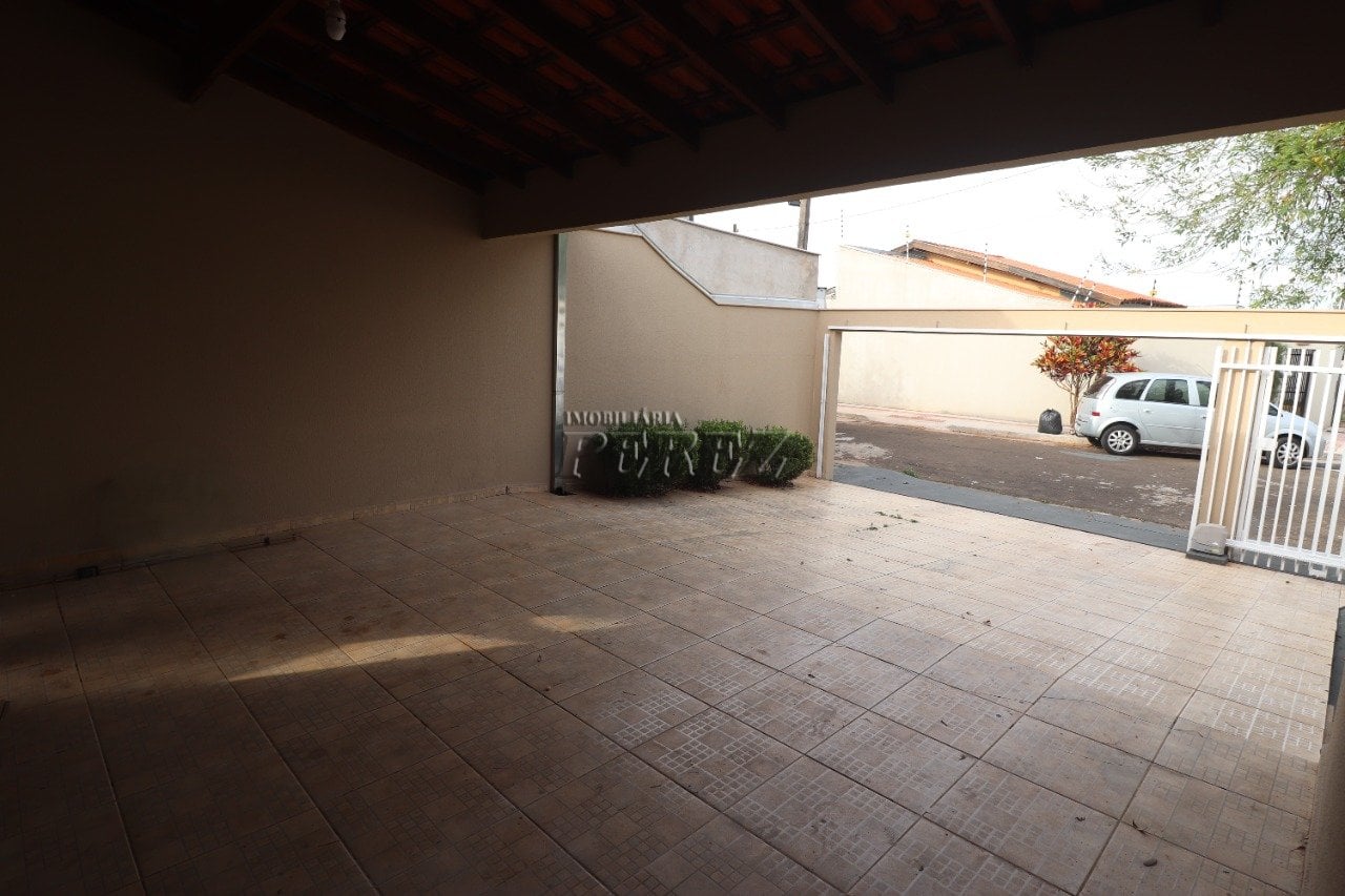 Casa à venda no Jardim do Leste, região leste de Londrina