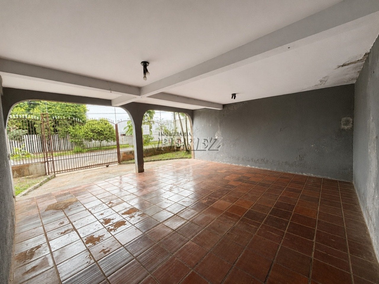 Sobrado à venda no Jardim Presidente - Região oeste de Londrina