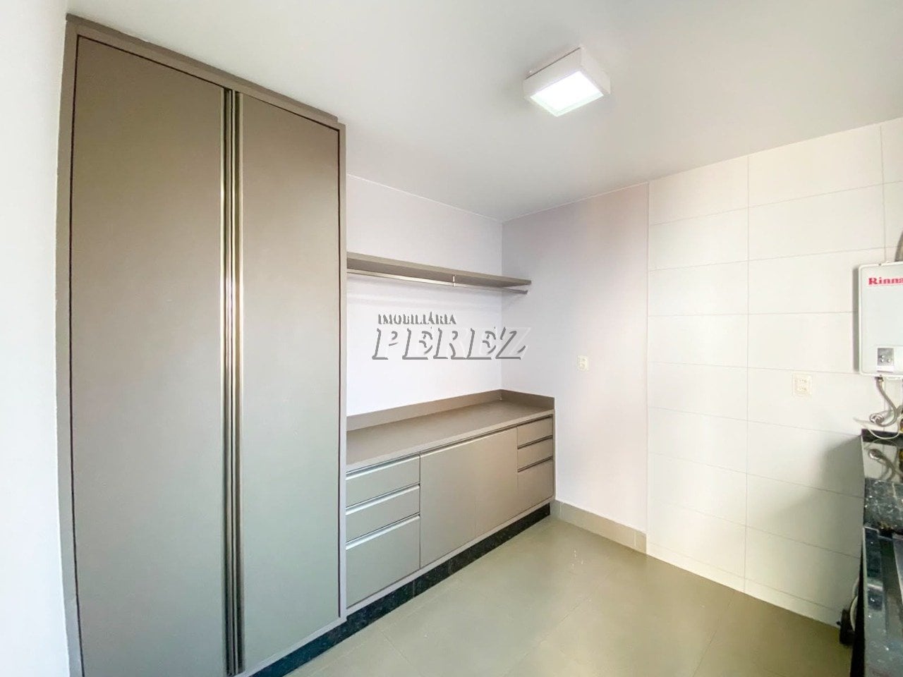 Casa para alugar próximo da Av. Castelo Branco - Região Oeste de Londrina