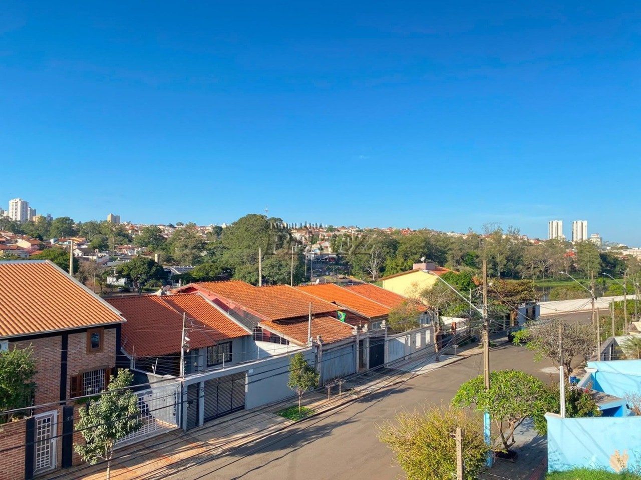 Casa para alugar próximo da Av. Castelo Branco - Região Oeste de Londrina