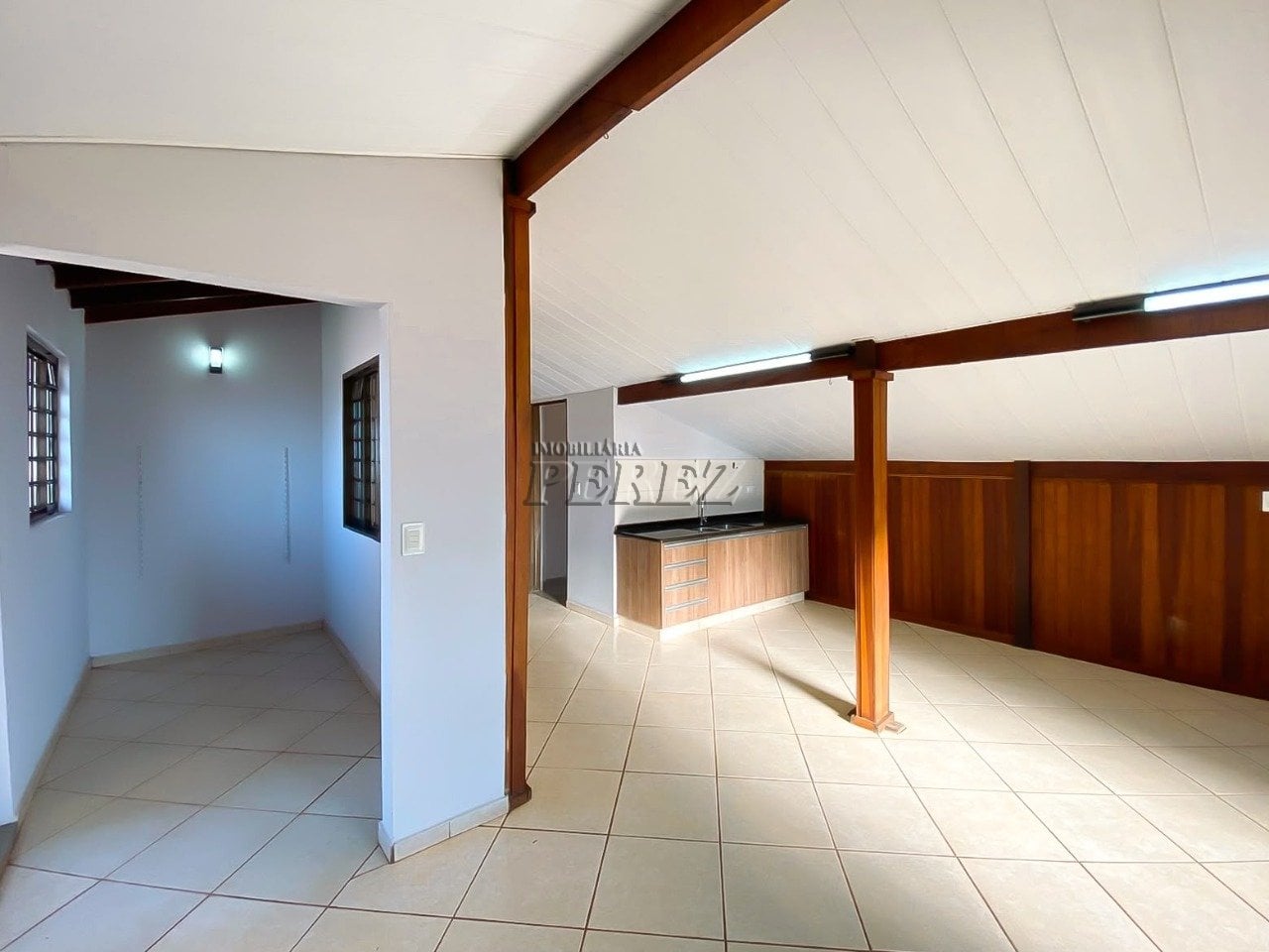 Casa para alugar próximo da Av. Castelo Branco - Região Oeste de Londrina