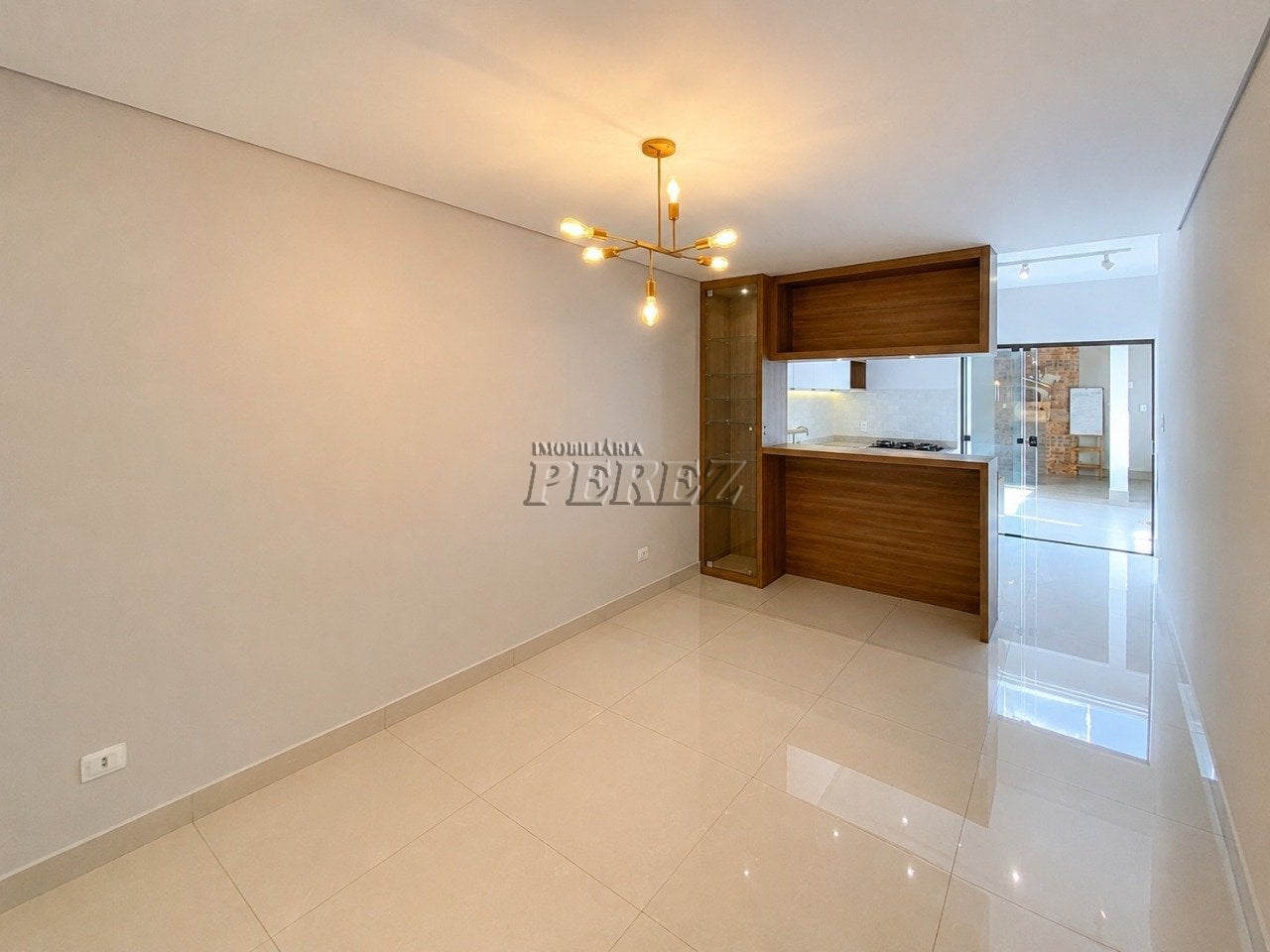 Casa para alugar próximo da Av. Castelo Branco - Região Oeste de Londrina
