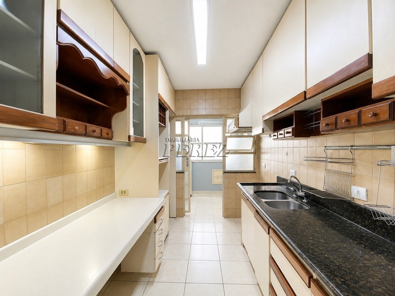 Apartamento à venda no Residencial Morada do Sol - Região sul de Londrina