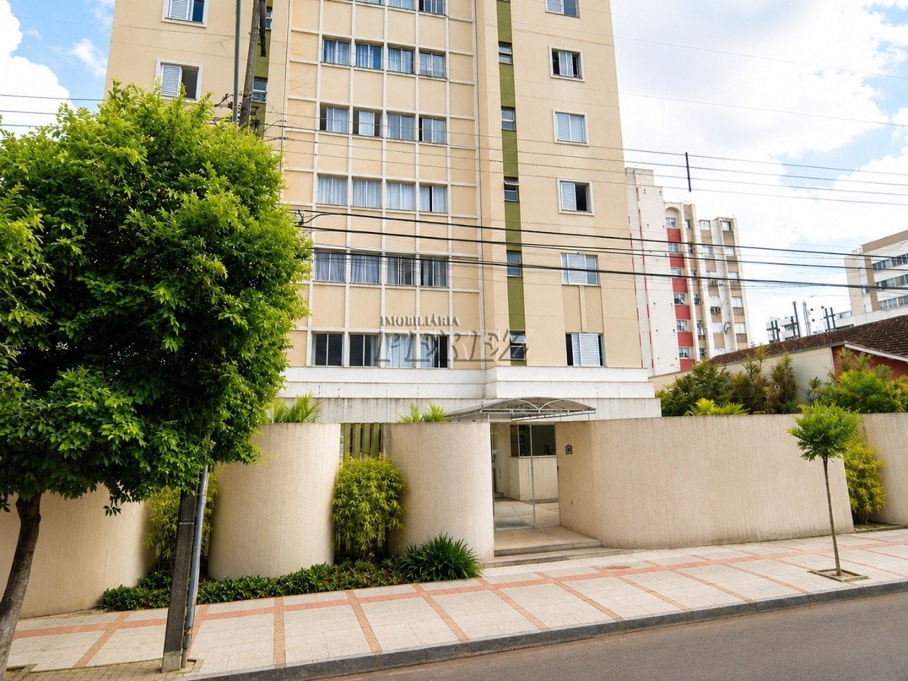 Apartamento à venda no Edifício Picadily Residence - Centro de Londrina