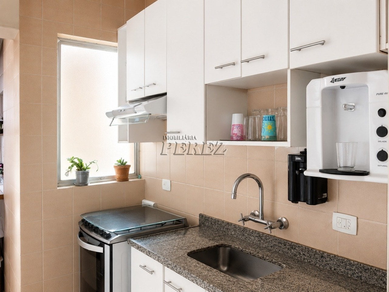 Apartamento à venda no Edifício Picadily Residence - Centro de Londrina