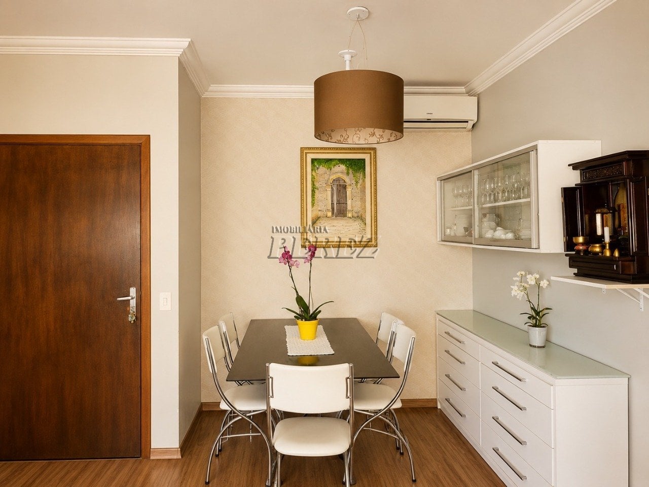 Apartamento à venda no Edifício Picadily Residence - Centro de Londrina