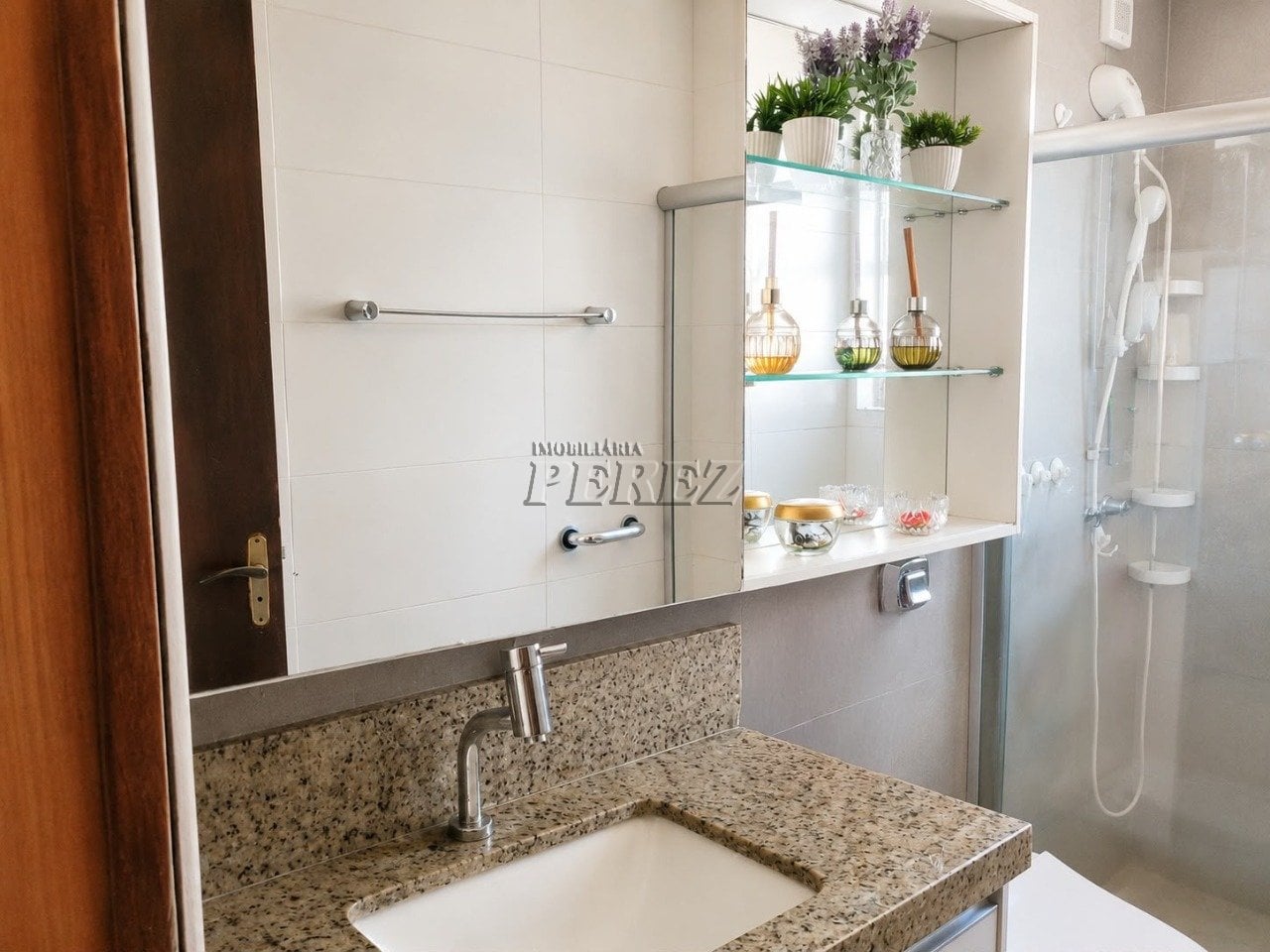 Apartamento à venda no Edifício Picadily Residence - Centro de Londrina
