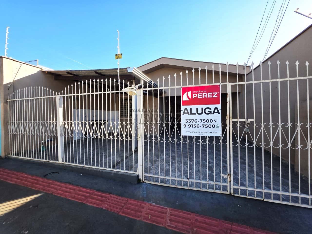 Casa para alugar na Vila Casoni - Centro de Londrina — foto principal