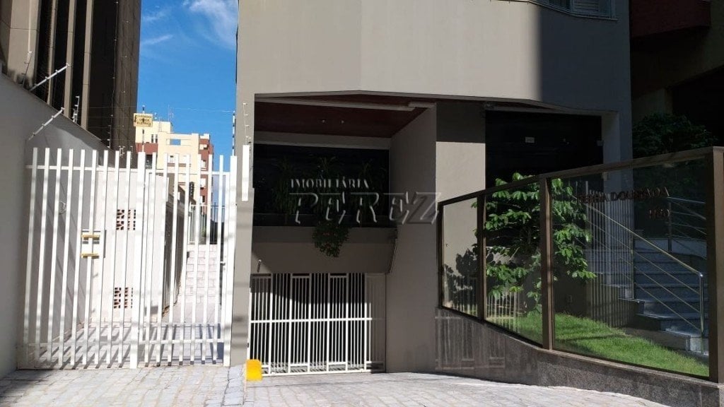 Apartamento à venda no Edifício Terra Dourada - Centro de Londrina