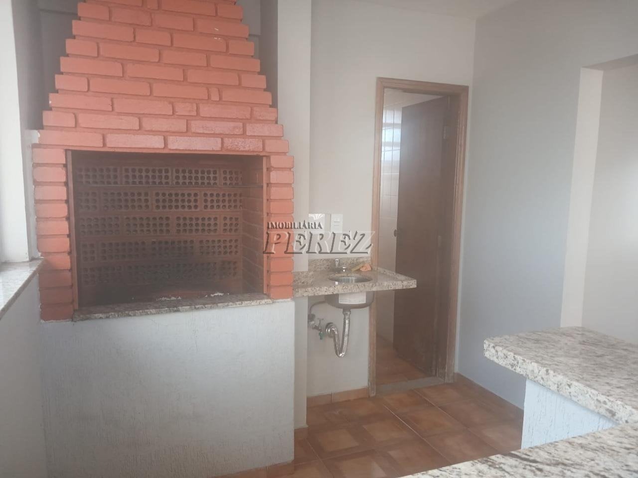 Apartamento à venda no Edifício Terra Dourada - Centro de Londrina