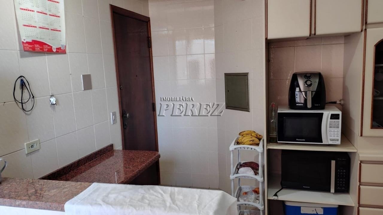 Apartamento à venda no Edifício Terra Dourada - Centro de Londrina
