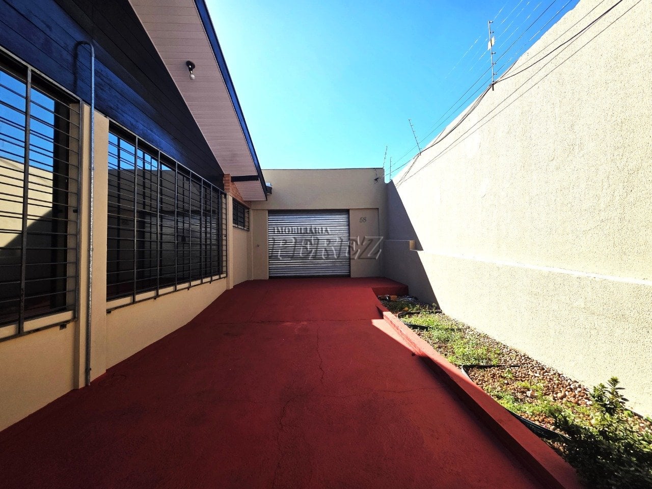 Imóvel comercial para alugar na Av. Tiradentes - Região oeste de Londrina