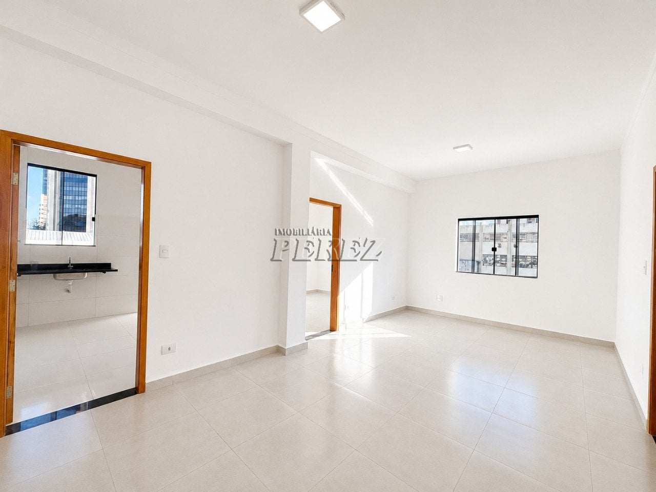 Sala comercial para alugar no Edifício Rafíh - Centro de Londrina