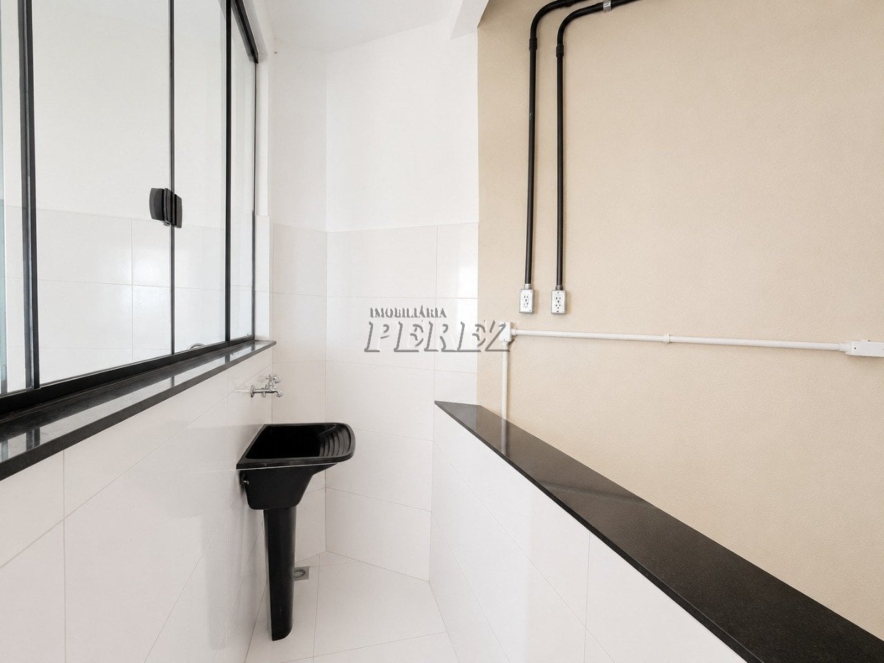 Sala comercial para alugar no Edifício Rafíh - Centro de Londrina