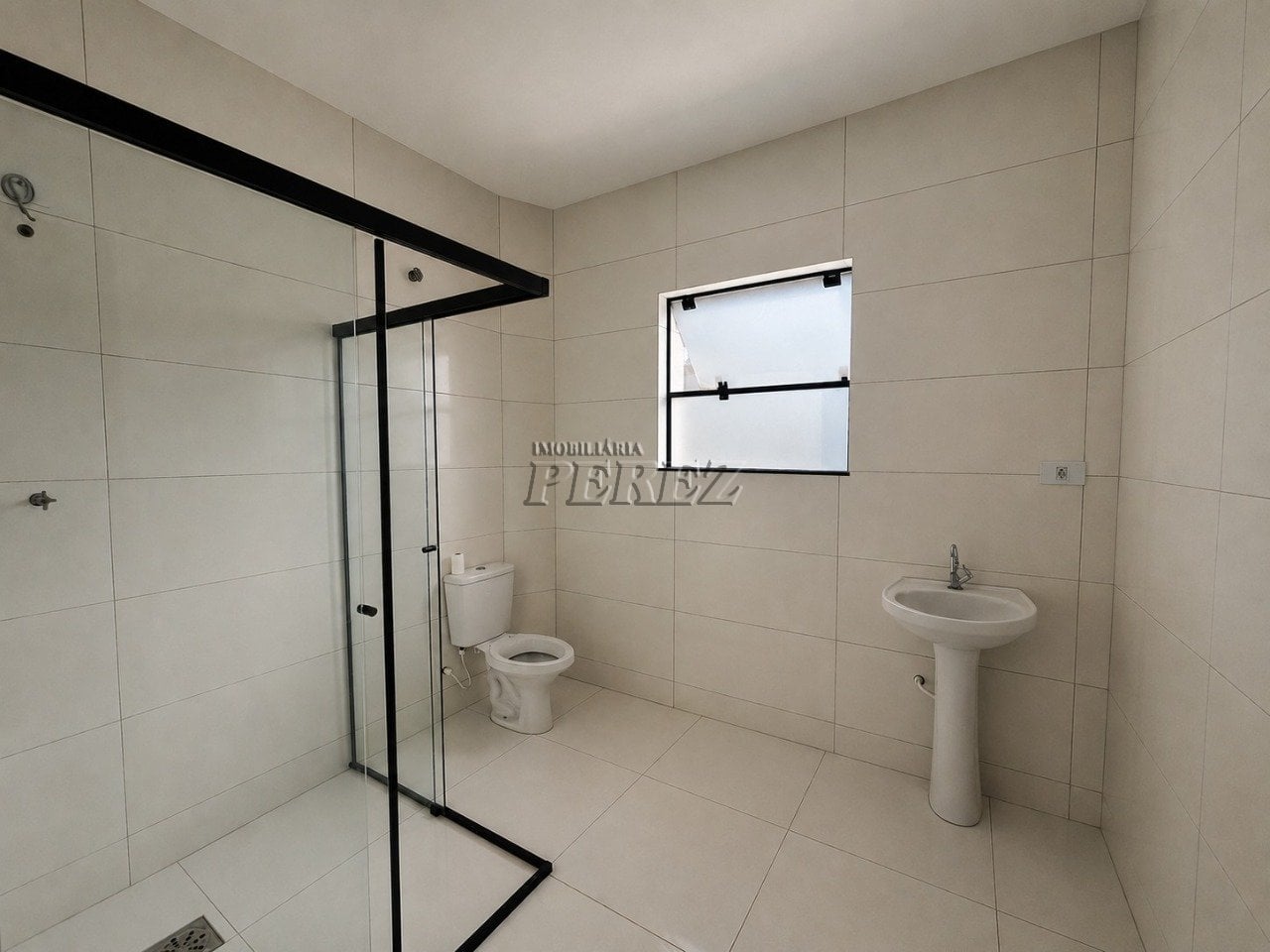 Sala comercial para alugar no Edifício Rafíh - Centro de Londrina