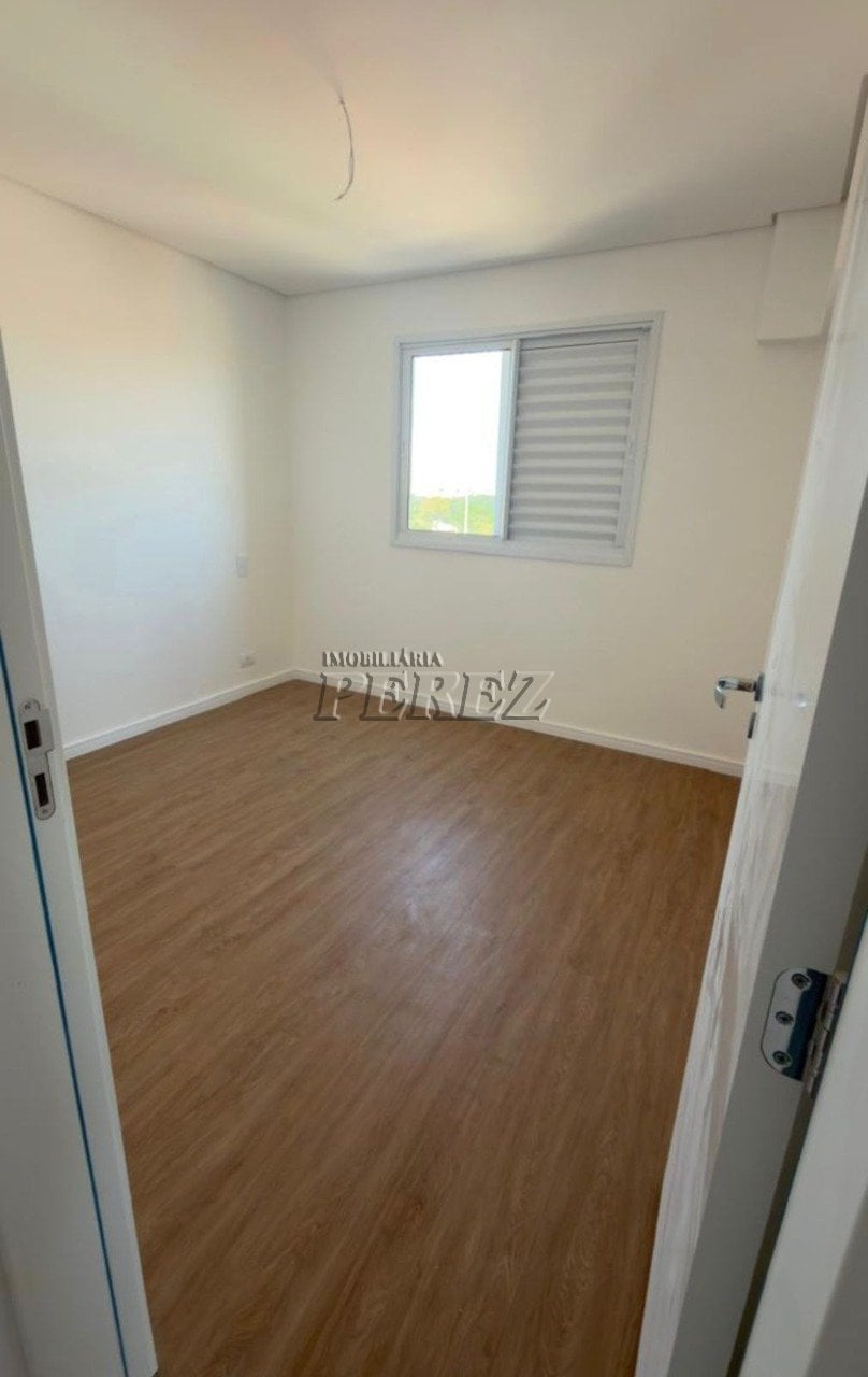 Apartamento à venda no Edifício José Medeiros - Região leste de Londrina