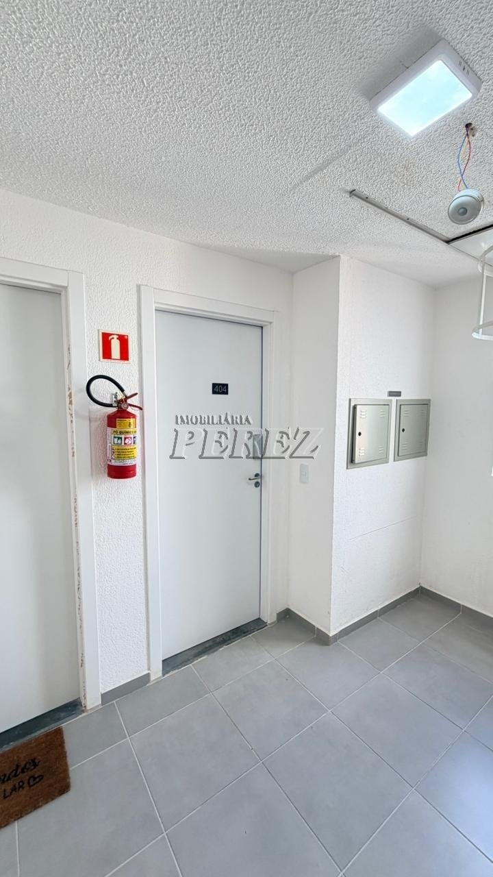 Apartamento à venda no Edifício Capadócia em Ibiporã